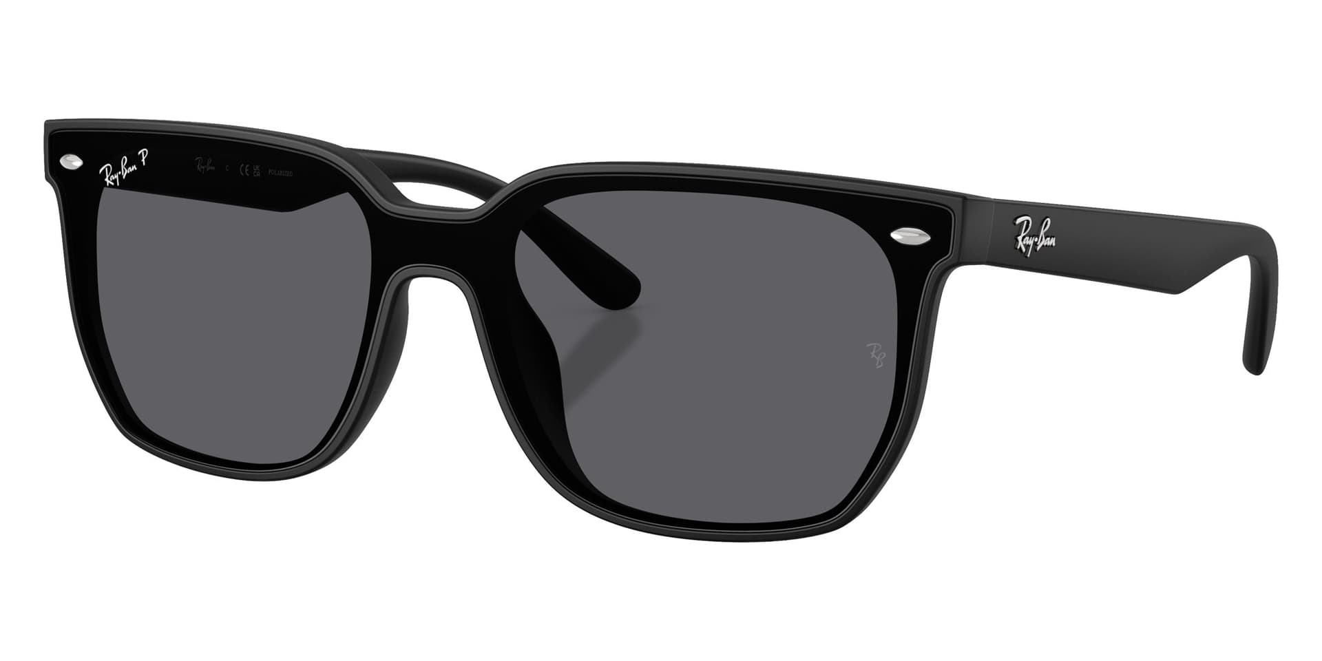 Ray-Ban Sunglasses RB4466D in Matte Black / Polarized Gray (601S81), front three-quarter view