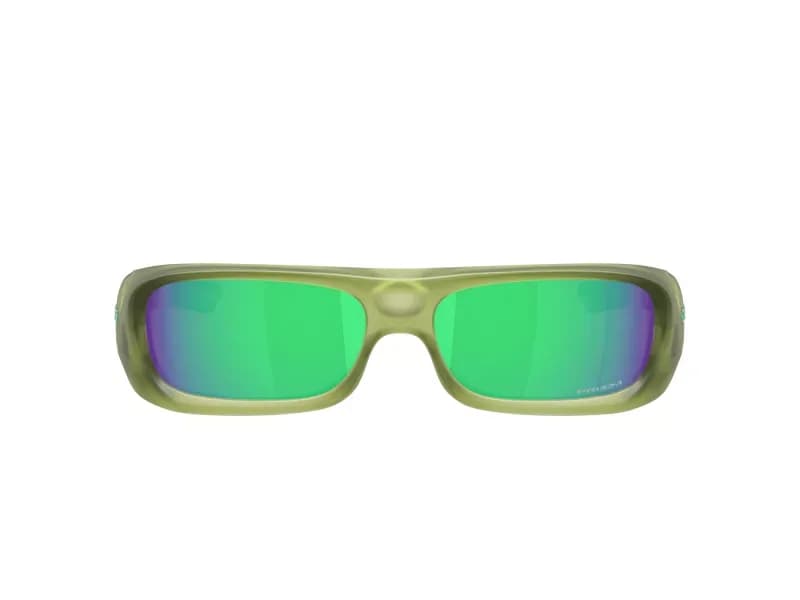 Oakley Sunglasses OO9520 in 04 (04), front three-quarter view