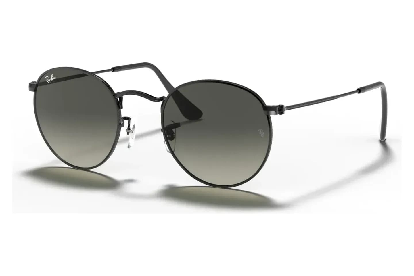 Ray-Ban RB3447N Round Metal sunglasses in black with grey gradient lenses (002/71), front three-quarter view