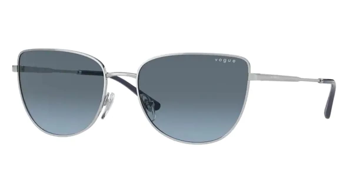 Vogue Eyewear Sunglasses VO4233S in Silver (323/V1), front three-quarter view